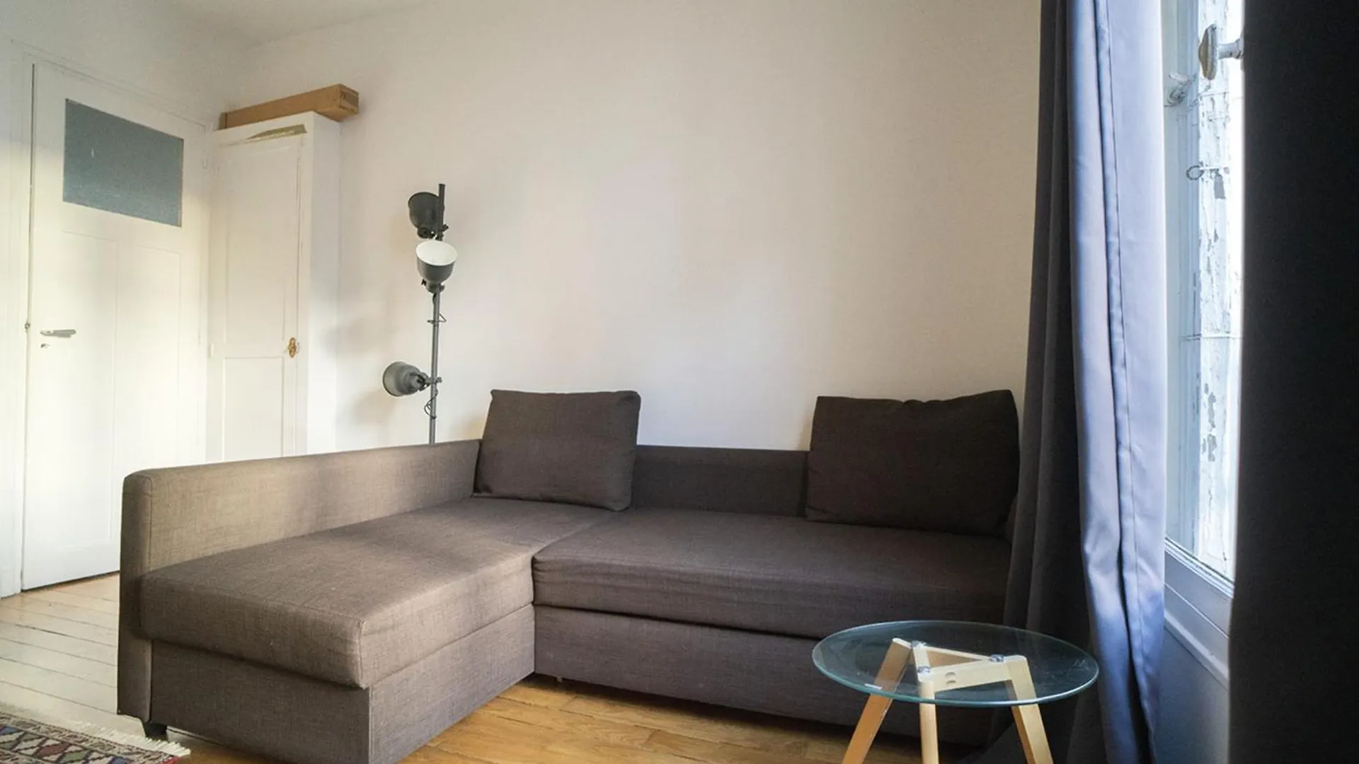 Nice 23 M Near Saint-lambert *